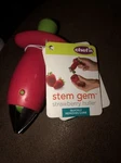 New Chef'n Stem Gem Strawberry Huller. Fixed Price $10.00.