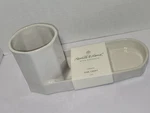 Hearth Magnolia Kitchen Sink Stoneware Caddy Farmhouse Small Defect. Fixed Price $18.95.