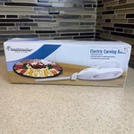 New Toastmaster Electric Carving Knife 6102CAN White 8" Stainless Serrated Blade. Fixed Price $22.99.
