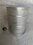 Vtg Bromwell Measuring Shifter 3 Cups Tin Flour Hand Crank Made Usa. Fixed Price $15.00.