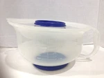 Tupperware Mix-n-store Plus Measuring Batter Bowl Sheer Blue 3582A-1 3583A-2. Fixed Price $27.95.