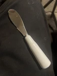 Pampered Chef Spreader Model 1323 Gently Used. Fixed Price $11.00.