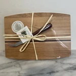 New Out Of The Woods Solid Cheese Board & Knife Made In Oregon Nip. Fixed Price $34.90.