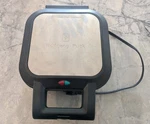 Wolfgang Puck BPM00010 9" Electric Pie Maker Pastry Press Tested. Fixed Price $24.95.
