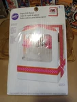 Wilton Method Classes Pops Gift Boxes 2 Count Show Off Up 8 Decorated. Fixed Price $12.99.