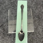 Oneida Stainless Steel Chateau Infant Feeding Spoon 5.5" Flatware With Box. Fixed Price $9.99.