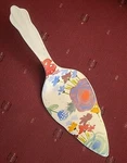 The Pioneer Woman Spring Celia Linen Ceramic Pie Cake Server Stoneware. Fixed Price $8.50.