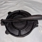 Seasoned Press 10 Inch Cast Iron Tortilladora By Sultana Restored. Fixed Price $34.99.