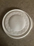 Pampered Chef Large Chillzanne Bowl Lid Used!. Fixed Price $6.00.