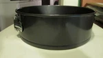 Round Springform Pan From Sunbeam. 8.5" Diameter. Nonstick. New.. Fixed Price $9.99.