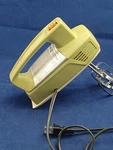 Vintage General Electric 3-SPEED Avocado Green Mixer D2M17 Works Usa Tested. Fixed Price $25.00.