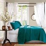 Hampton Hill Velvet Touch Coverlet 3 Piece Set Peacock King. Fixed Price $40.00.