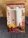 Extractor KJE-211 Fruit Vegetable Healthy Juicers. Fixed Price $24.99.