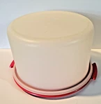 Vintage Tupperware Large 2-LAYER Cake Carrier Keeper 683-5 & Lid 684-5 Nice!!!. Fixed Price $14.95.