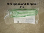 Pampered Chef Outdoor Mini Spoon And Tongs Set #2313. Fixed Price $10.00.