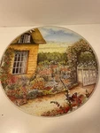 Mcgowan Tuftop Glass 12 Round Cutting Board-beach Cottage Scene-made England. Fixed Price $29.99.