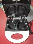Kitchen Gourmet Two-serving Omelet Maker Model# SW-086 White. Fixed Price $10.00.