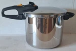 Fagor Duo 9.5L 10 Qt Pressure Cooker Stainless Steel Induction Pot. Fixed Price $89.00.
