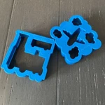 Lunchpunch 2 Transport Shaped Sandwich Cutters Bento Toddler Kids Train/plane. Fixed Price $10.00.