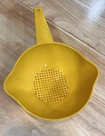 Tupperware Yellow Harvest Gold Strainer Colander Small 1200-8 Made Usa Vtg. Fixed Price $14.00.