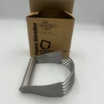 Pampered Chef Pastry Blender / Cutter Stainless Steel 5 Blades #1680 New Box. Fixed Price $12.99.