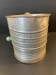 Vintage Bromwell's Hand Crank 3 Cups Measuring-sifter Made U.s.a.. Fixed Price $9.78.