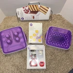 Wilton Leveler, Decorating Bags, Cupcake Kit & Nozzles, Dishwasher Safe. Fixed Price $30.00.