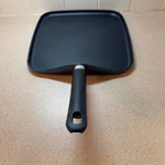 The Pampered Chef Family Heritage Square Griddle Pan 099 Black Nonstick 11IN. Fixed Price $25.49.