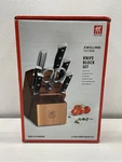 Zwilling Spectrum 8 Piece Knife Block Set Black Handle New & Sealed. Fixed Price $384.98.
