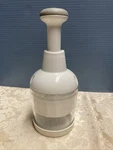 Pampered Chef Food Chopper Stainless Steel Rotating Blade White Great Condition. Fixed Price $15.08.