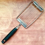 Another Ekco Product Usa Egg Cheese Tomato Slicer Black Wooden Handle 11.25 Vtg. Fixed Price $15.83.