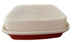 Vtg Tupperware Lg Marinade Meat Tenderizer Container Paprika Red #1294-6 + Lid. Fixed Price $10.00.