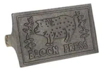 New Norpro 1400 Press Cast Iron/ Wood Handle - Steak, Bacon, Hamburger. Fixed Price $10.00.