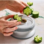 New Pampered Chef Decorative Food Cutter Item # 101393. Fixed Price $32.99.