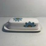 Noritake Progression Up-sa Daisy Butter Dish 9001 Perfect!!!. Fixed Price $129.00.
