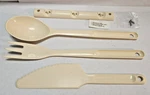 Vintage Tupperware 3PC Utensil Set. Fixed Price $6.99.